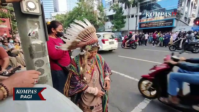 Buat Kemacetan, Tunjungan Fashion Week Dibubarkan Satpol PP