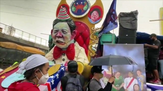 Leody de Guzman speaks at protest against Marcos' first SONA