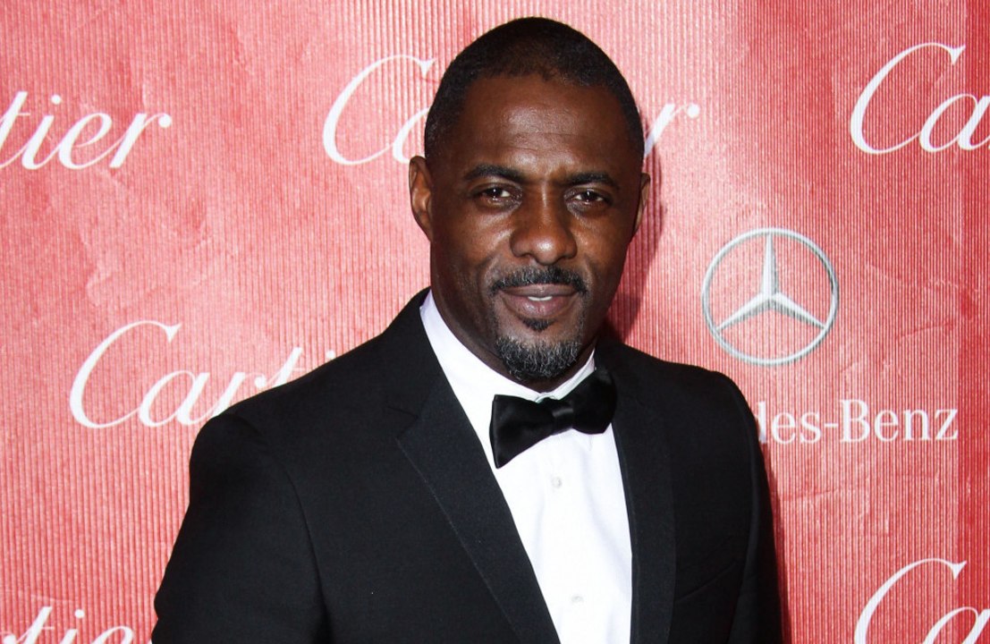 Idris Elba steht ständig unter der Dusche