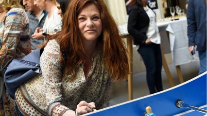 GALA VIDÉO - Charlotte Valandrey en couple avec Yann Moix ? Sa famille dément… et étrille l’écrivain