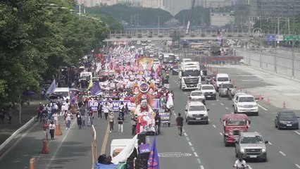 Filipinler Devlet Başkanı Marcos Jr, "Ulusun Durumu Konuşması" sırasında protesto edildi