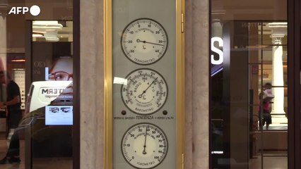 Il caldo non molla la presa, citta' roventi e ancora incendi