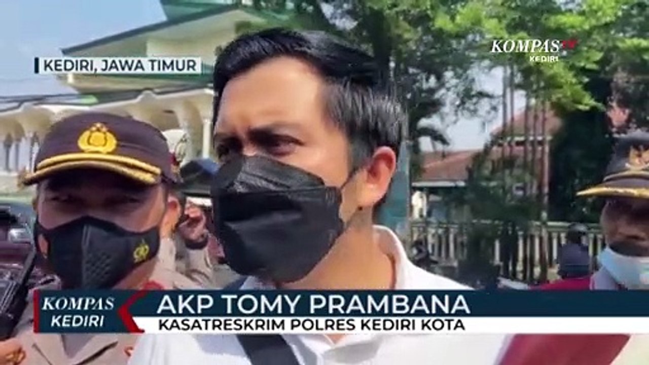 Polres Kediri Kota Periksa Guru Pelaku Pencabul...