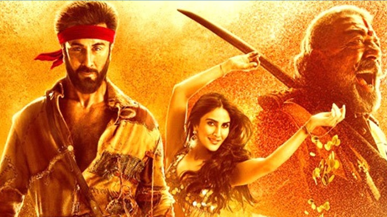 Alia Bhatt Celebrates Shamshera Release Saying “It’s Kapoor Day”