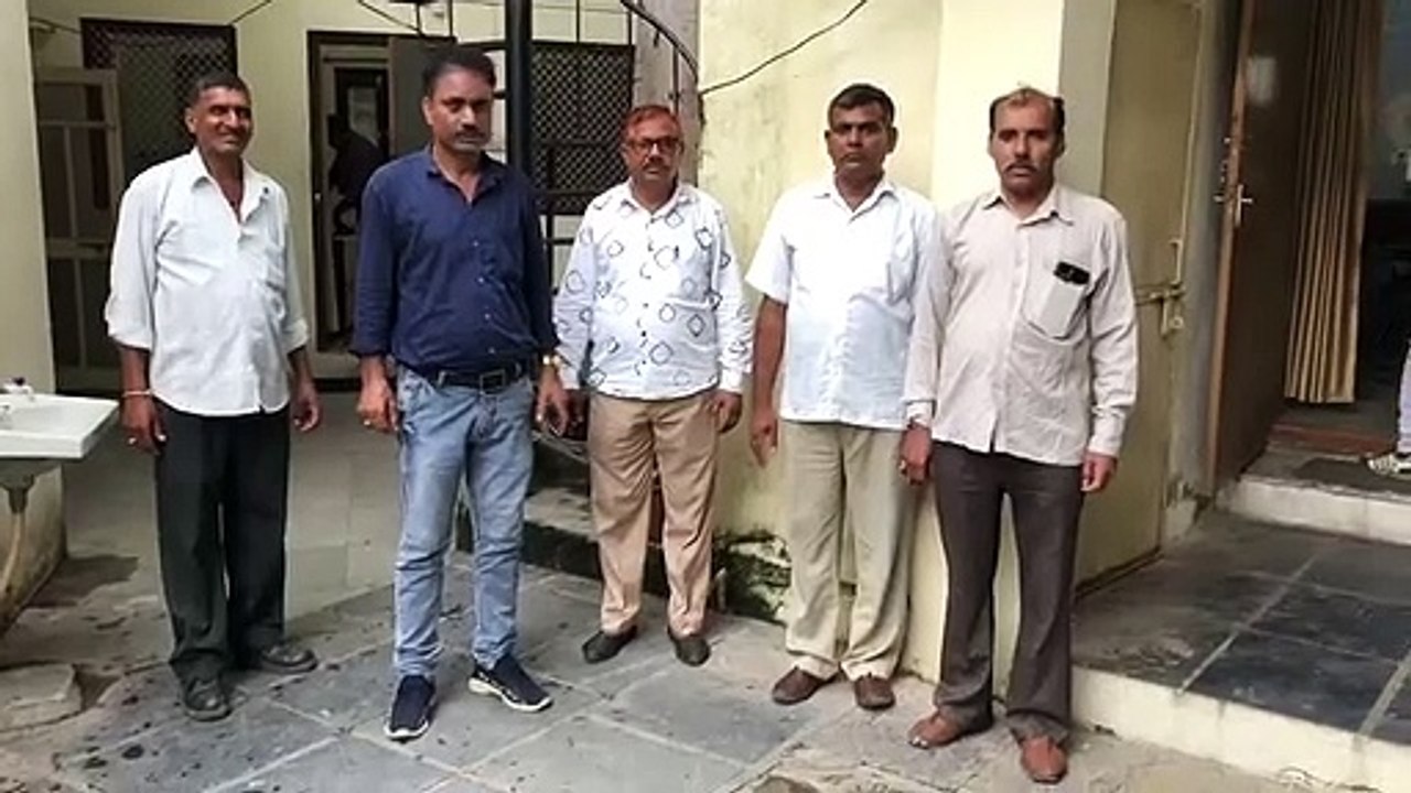 Excise authority arrested with 25 thousand bribe