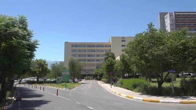 Rektör Prof. Dr. Özlenen Özkan: (Bursa'da çöp evde bulunan çocuk) Genel durumu gayet iyi