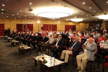 Son dakika haberleri! Büyükekşi : "Yabancı hakem getirmek için değil, ihtiyaç olması durumunda VAR hakemi getirme kararı aldık"