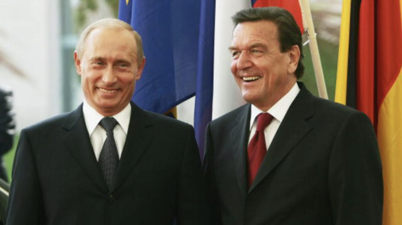 Ex-Kanzler Schröder urlaubt in der 'schönen Stadt' Moskau