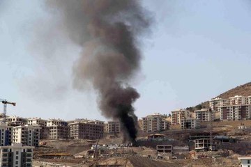 İşçilerin konakladığı konteynerler alevlere teslim oldu