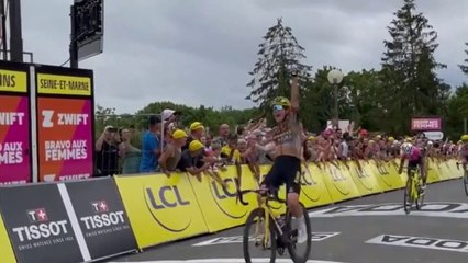 Tour de France Femmes 2022 - Marianne Vos, à 35 ans, remporte sa 241e victoire et sa 1ère sur le Tour de France Femmes !