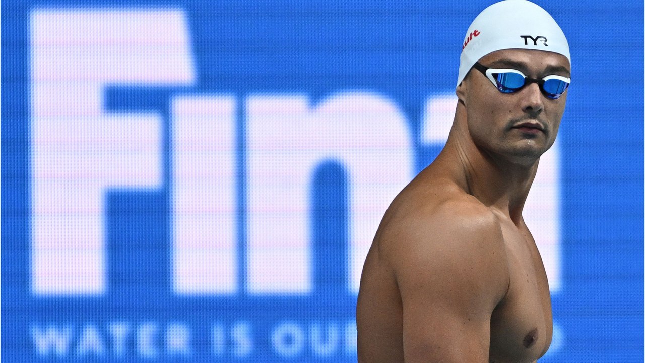 VOICI : Florent Manaudou et Pernille Blume : rares photos du couple lors d'une sortie en amoureux (1)