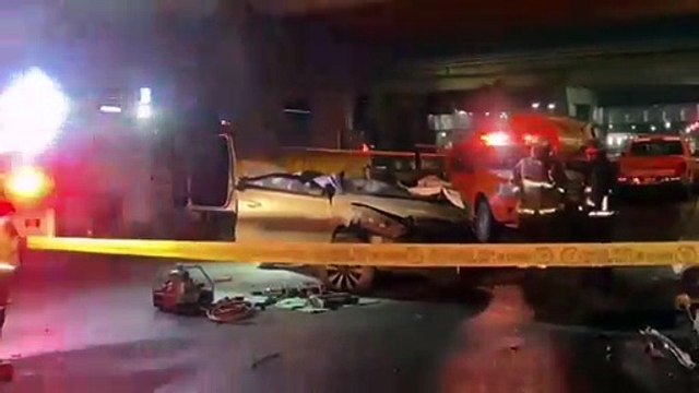 Un hombre murió y una mujer se encuentra grave, tras un fatal accidente en Periférico Sur