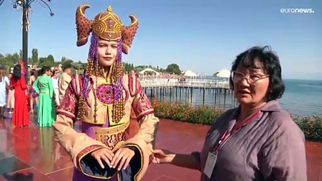 Фестиваль Всемирная мода кочевников на берегу Иссык-Куля