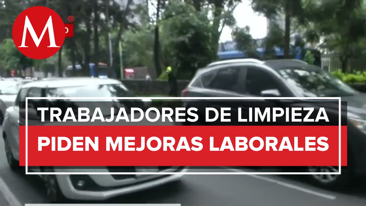 Colectivos civiles bloquean av. Mariano Escobedo por malas condiciones laborales