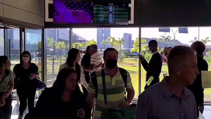 Técnico Cuca chega a Belo Horizonte para assumir o Atlético