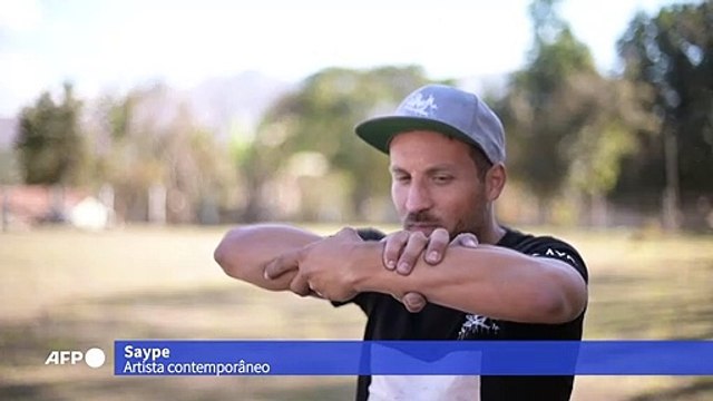 Artista francês Saype homenageia vítimas de Brumadinho em obra gigante