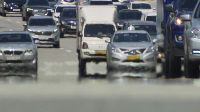 [날씨] '중복' 더위, 폭염특보 확대...오후 한때 소나기 / YTN