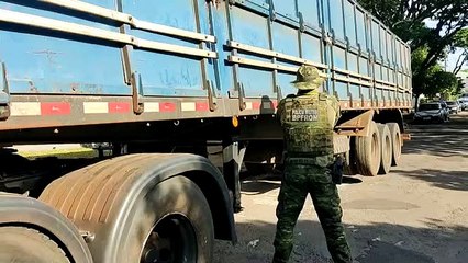 BPFron recupera em Umuarama caminhão semirreboque roubado em Toledo