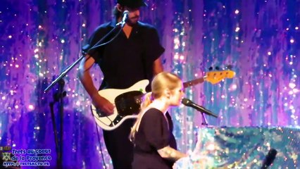 Coeur de Pirate en concert à Brignoles 25Juill2022