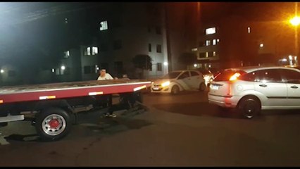 Acidente de trânsito deixa veículos bastante danificados no Alto Alegre