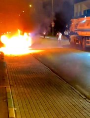 Seyir halindeki cip alev topuna döndü