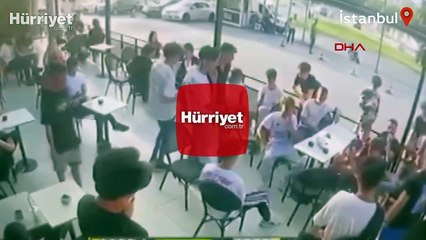 Beylikdüzü'nde kafede bıçaklı, sopalı kavga