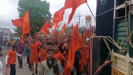 Video- महादेवगढ़ की कावड़ यात्रा में भगवा मय हुआ शहर