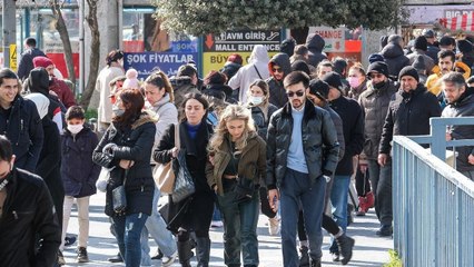 Bilim Kurulu Üyesi Özlü: Virüs, soğuk algınlığına döndü