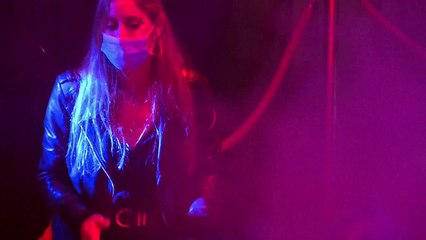 Reabren las discotecas con la remisión de la pandemia