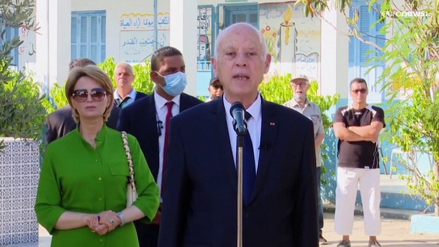 Тунис: референдум в пользу президента