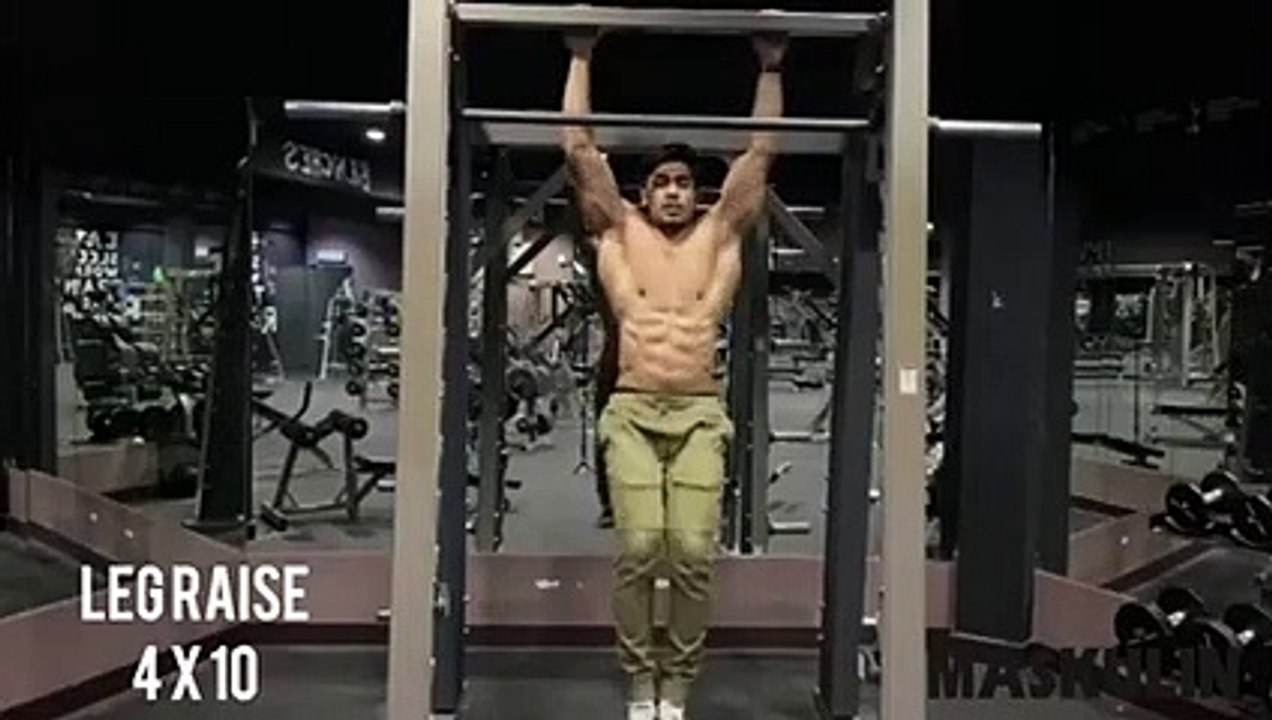Fitness Maskulin : Hanging Abs Workout