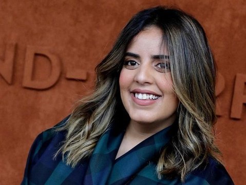 Insultées par l’ex-première Dame, Valérie Trierweiler, Inès Reg et sa sœur réagissent pour la première fois et surprennent dans leur réponse !