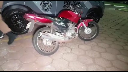 Mulher é detida com moto furtada no Bairro São Cristóvão