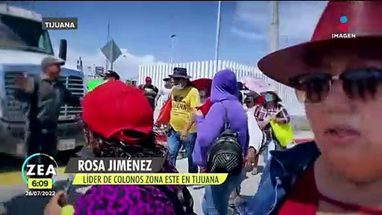 Colonos de La Morita bloquean la garita de Otay en Tijuana