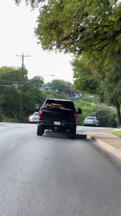 Pickup Drags Around Mattress for Miles
