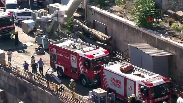 Tarihi Haliç Tersanesi'nde yangın