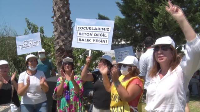 Seferihisar Sığacık Yat Limanı'nın Genişletilmesi Kararı Protesto Edildi. Belediye Başkanı İsmail Yetişkin: Denizdeki Canlı Yaşamı Yok Olacak