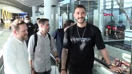 Gustavo Henrique, Fenerbahçe için İstanbul'da