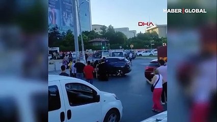 Trafikteki tartışma kanlı bitti! O anlar kamerada