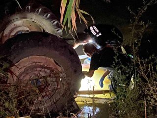 Son dakika haberi! Traktör ile dereye uçan sürücü hayatını kaybetti