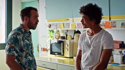 Plus Belle la Vie - Kevin met la pression à Baptiste