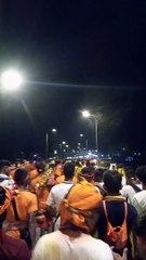 শেওড়াফুলি থেকে পায়ে হেঁটে বাবা তারকেশ্বরের মাথায় জল ঢালতে চলেছি আমরা ।We are going to pour water on Baba Tarkeswar's head on foot from Sheoraphuli