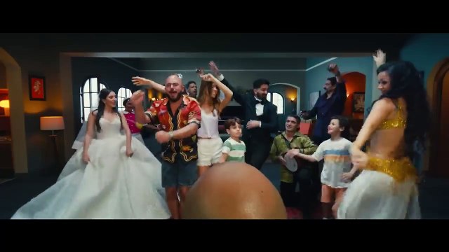 Mahmoud El Esseily - Dom Dom ( Official Music Video - 2022 ) _ محمود العسيلي - دوم دوم _ دماغي لفت