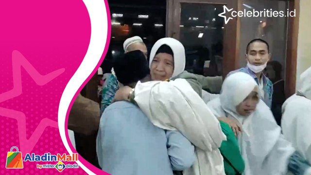 Penuh Isak Tangis, Keluarga Sambut Kepulangan Jemaah Haji