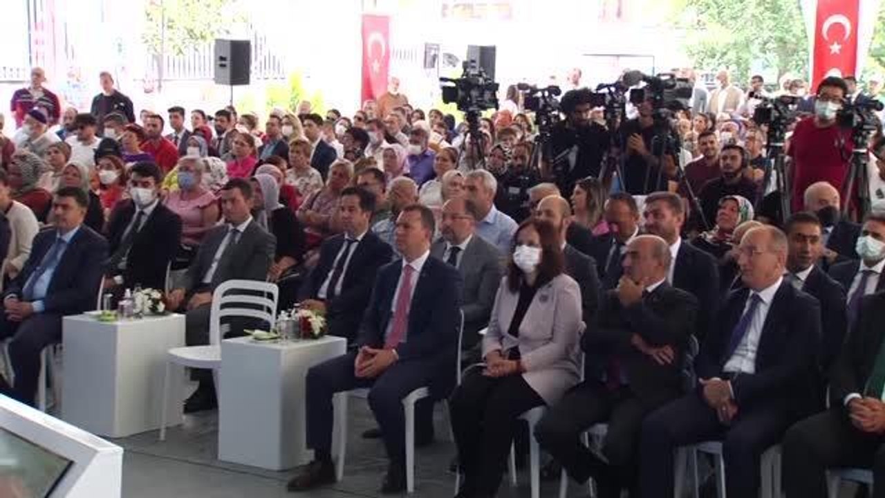 Bakan Kurum: "(İleri Mahallesi'nde yapılacak konutlar) Çok kısa zamanda bitirip, teslim edeceğiz"