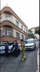 BEYOĞLU'NDA PENCEREDEN KAÇMAYA ÇALIŞAN HIRSIZI ENSESİNDEN YAKALADI