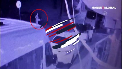 Cani anne: Yeni doğan bebeğini çöpe attı!