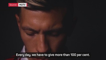 'I can feel the fire' - United complete Martinez signing