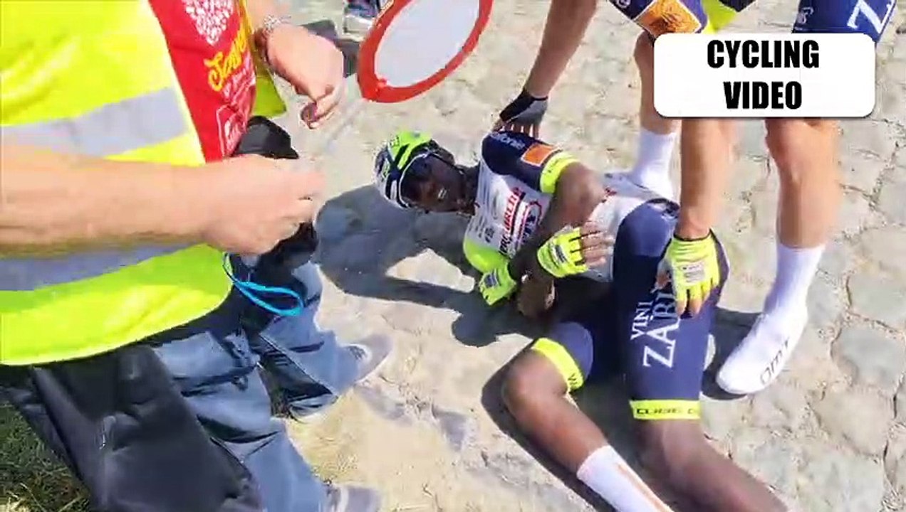 Biniam Girmay Crashes Out Of Tour de Wallonie 2022