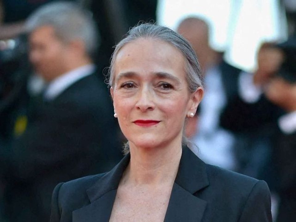 Delphine Ernotte, présidente de France Télévisions fracassée par un acteur star de "Plus belle la vie" : "Elle ne s’est même pas déplacée !"